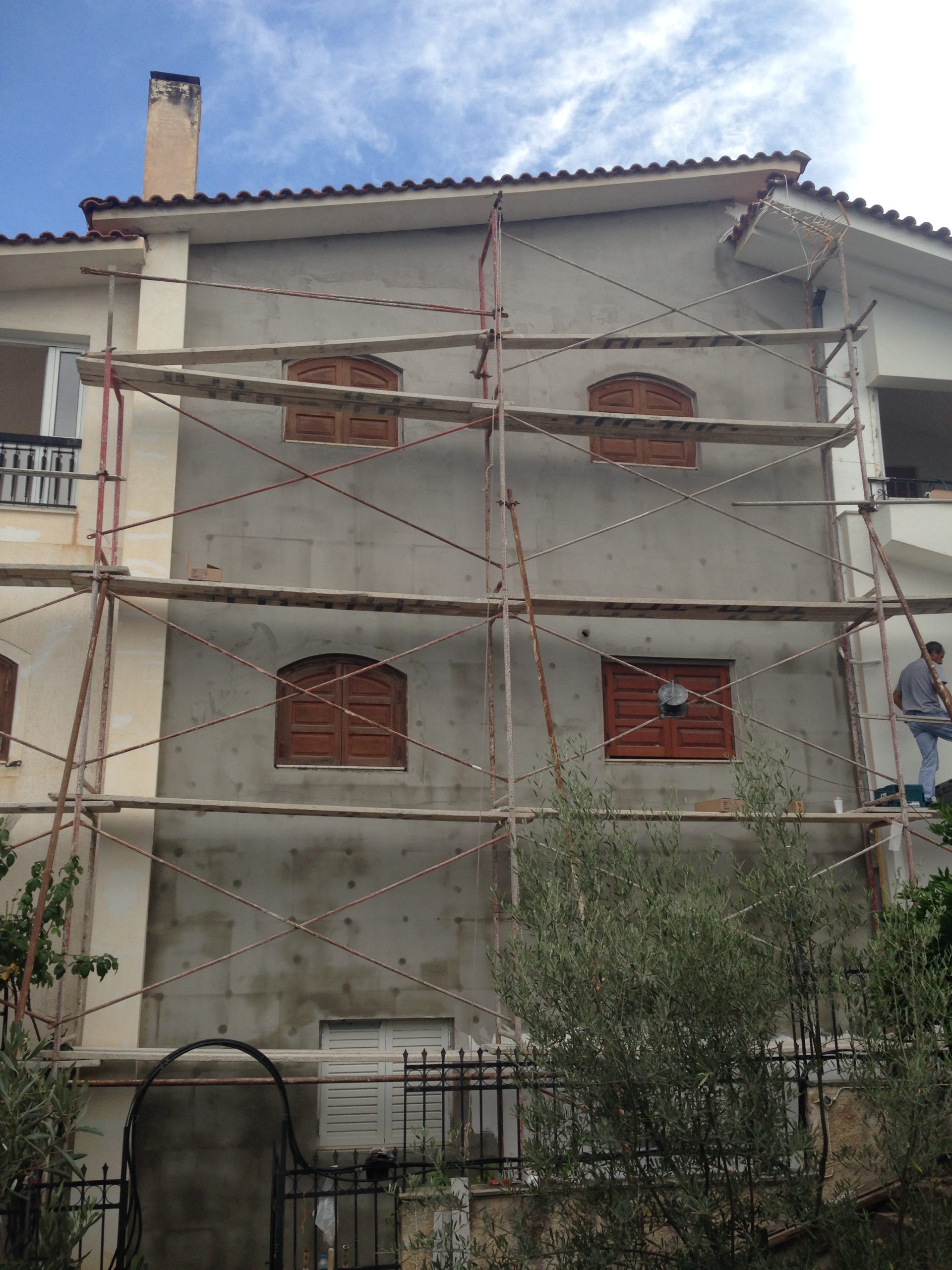 Εφαρμογή θερμοπρόσοψης σε κατοικία